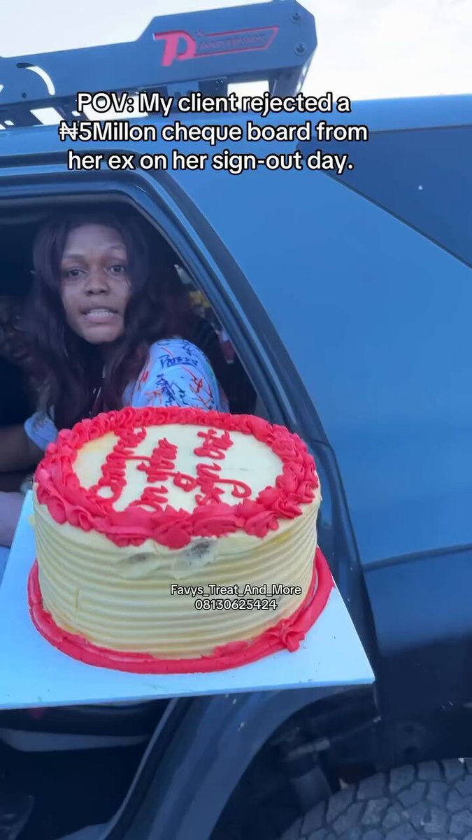 Nigerian Girl Student Rejects 5 Million Naira Sign Out Gifts From Her EX Boyfriend