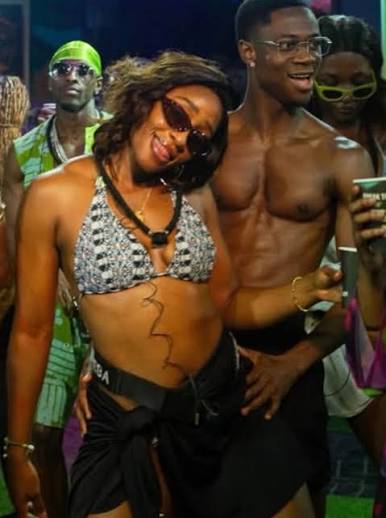BBNaija: Tram And Sheba Kissing & Having Sex In Big Brother Naija House